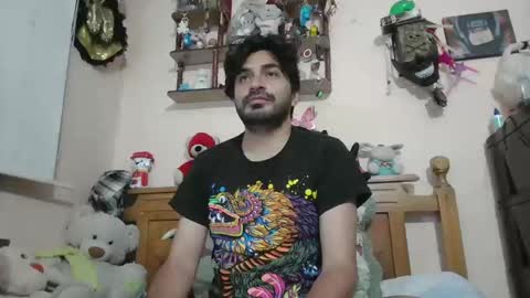 Snapshot of luismiastarot chatting on 10/27/25, 01:53 luismiastarot online show from 10/27/25, 01:53