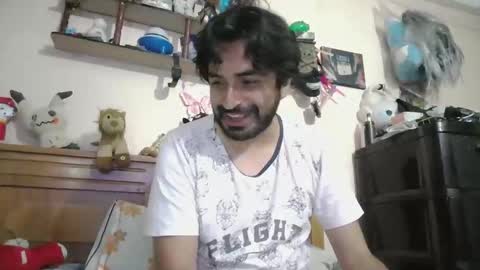 Snapshot of luismiastarot chatting on 11/06/25, 02:12 luismiastarot online show from 11/06/25, 02:12