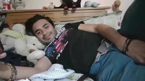 Snapshot of luismiastarot chatting on 11/20/25, 02:12 luismiastarot online show from 11/20/25, 02:12