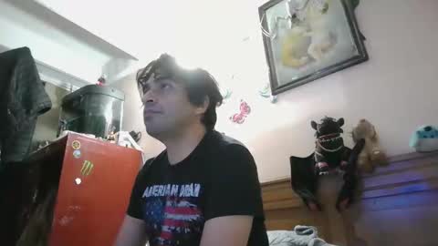 Snapshot of luismiastarot chatting on 12/18/25, 02:17 luismiastarot online show from 12/18/25, 02:17