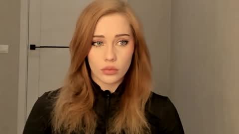 Lizzy online show from 03/22/26, 04:10