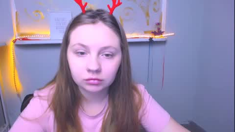 Snapshot of luizaheems_ chatting on 12/06/24, 08:15 Luiza online show from 12/06/24, 08:15