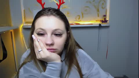 Snapshot of luizaheems_ chatting on 12/28/24, 07:33 Luiza online show from 12/28/24, 07:33