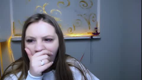 Snapshot of luizaheems_ chatting on 02/18/25, 06:04 Luiza online show from 02/18/25, 06:04