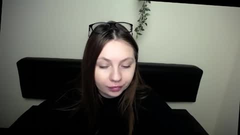 Luiza online show from 04/07/26, 06:03