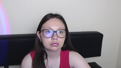 Luiza online show from 06/11/26, 07:17