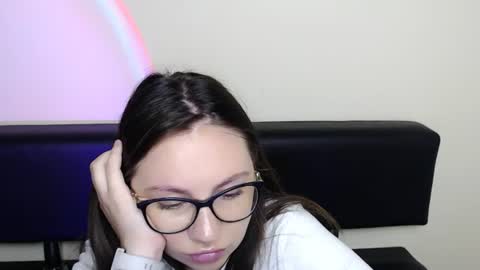 Luiza online show from 06/16/26, 06:27
