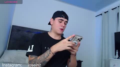 Luka Castle online show from 10/16/25, 04:35