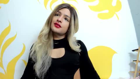 Snapshot of lukacastillo chatting on 11/20/25, 08:41 Luka Castillo online show from 11/20/25, 08:41