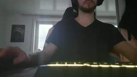 lukasschoetz online show from 02/18/26, 01:29