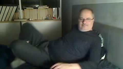 luke7634 online show from 12/16/25, 09:53