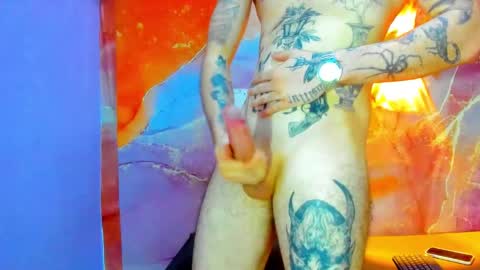 Snapshot of luke_davis01 chatting on 01/27/25, 05:58 LUKE online show from 01/27/25, 05:58