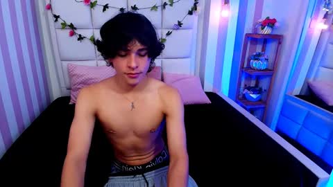 Snapshot of luke_howland chatting on 01/11/25, 08:21 Luke online show from 01/11/25, 08:21