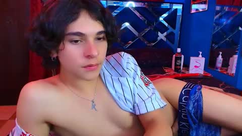 Snapshot of luke_howland chatting on 03/01/25, 06:35 Luke online show from 03/01/25, 06:35