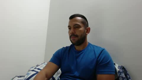 Snapshot of luke_logan chatting on 10/10/25, 11:26 Luke Logan online show from 10/10/25, 11:26