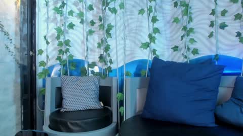 Snapshot of lukecrews chatting on 02/08/25, 07:16 Luke Crews online show from 02/08/25, 07:16