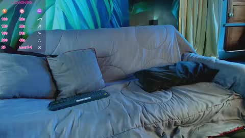 Snapshot of lukecrews chatting on 09/15/25, 07:25 Luke Crews online show from 09/15/25, 07:25