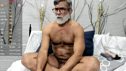 Luke Crews online show from 04/01/26, 07:33