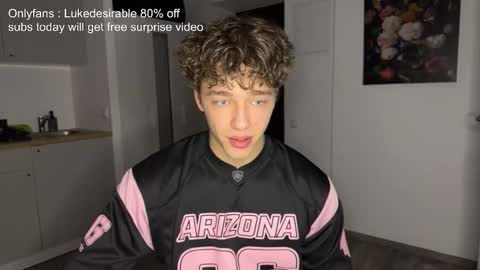 Snapshot of lukedesirable chatting on 02/18/26, 04:14 lukedesirable online show from 02/18/26, 04:14