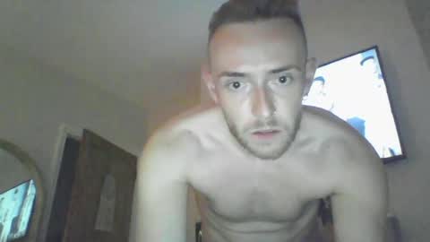 Snapshot of luker1991 chatting on 07/26/26, 05:59 manclad1 online show from 07/26/26, 05:59