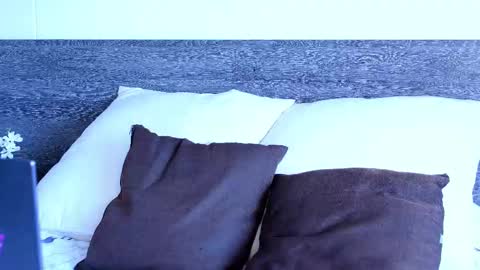 Lukhas f4f online show from 10/19/25, 06:08