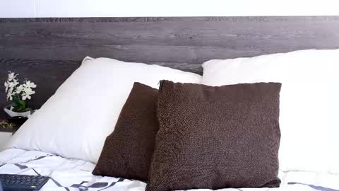 Lukhas f4f online show from 10/26/25, 06:25