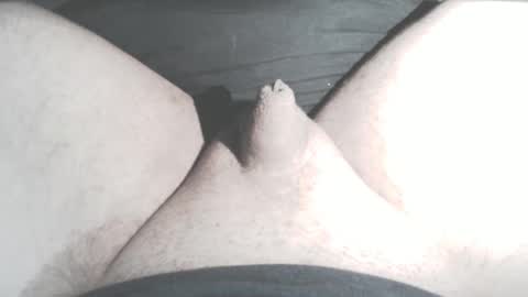 Snapshot of luklfb chatting on 02/17/25, 12:05 jynx online show from 02/17/25, 12:05