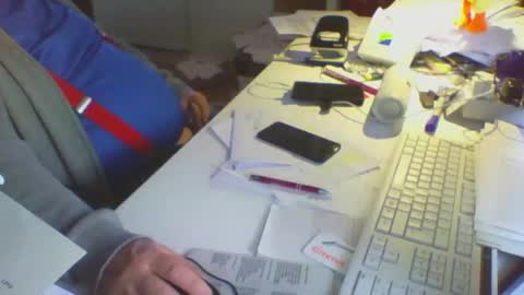 Snapshot of luley58 chatting on 03/09/25, 04:55 luley58 online show from 03/09/25, 04:55