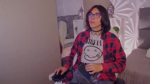 Snapshot of lullaby_charade_ chatting on 02/19/26, 10:33 Cookie online show from 02/19/26, 10:33