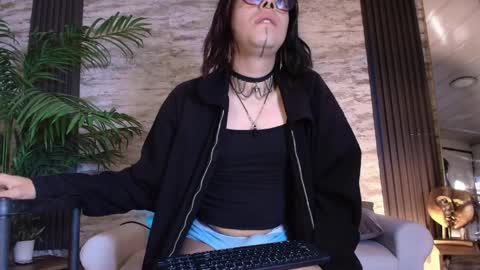 Cookie  online show from 04/04/26, 11:40