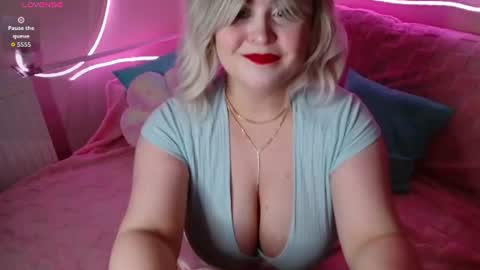 lulovia online show from 07/04/26, 10:27