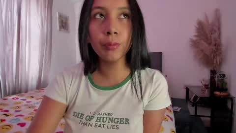 lulu10541697 online show from 03/19/26, 01:15