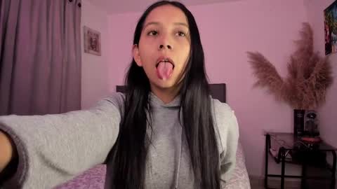 lulu10541697 online show from 04/03/26, 05:27