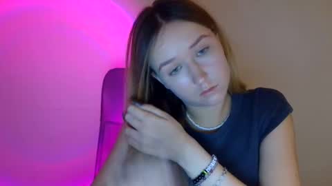 Lulu Baby18 online show from 11/03/25, 07:37