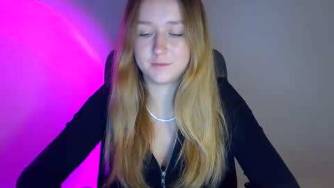 Lulu Baby18 online show from 11/12/25, 06:52