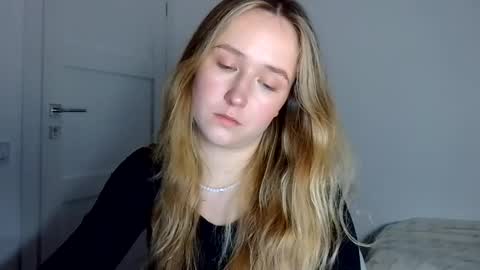 Lulu Baby18 online show from 04/14/26, 08:37