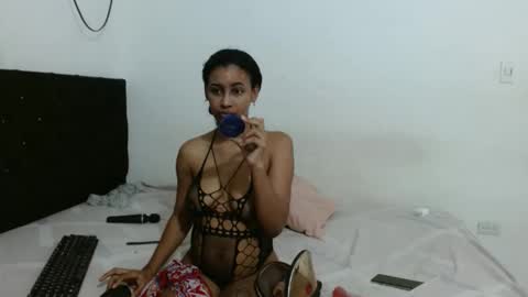 LULU LIZ online show from 10/04/25, 08:51