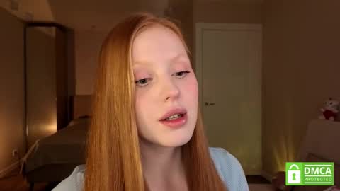 Snapshot of lulu_moons chatting on 02/22/26, 04:49 Lulu online show from 02/22/26, 04:49