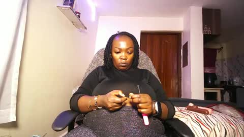 Snapshot of lulu_sparks1 chatting on 07/07/26, 06:47 lulu_sparks1 online show from 07/07/26, 06:47