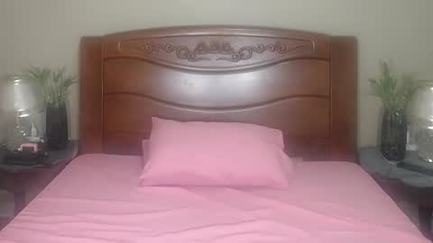 lulu_wild online show from 10/29/25, 11:34