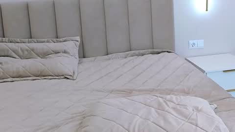 Lulu online show from 02/18/26, 03:24