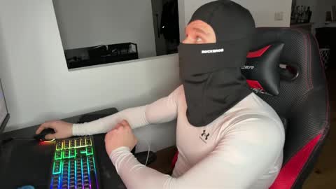 lulusek17cm online show from 03/27/26, 11:04