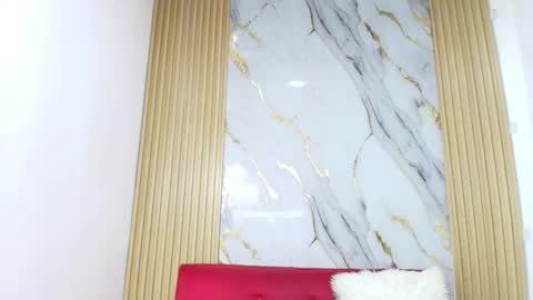 LULU online show from 02/07/26, 01:26