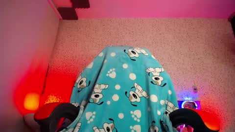 Luly online show from 05/05/26, 03:36