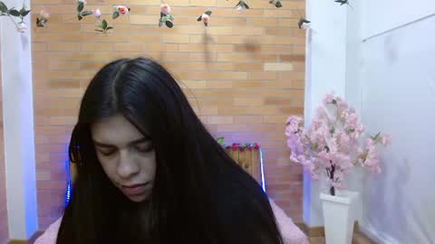 Snapshot of lumablush chatting on 07/02/26, 10:54 Leidydi online show from 07/02/26, 10:54