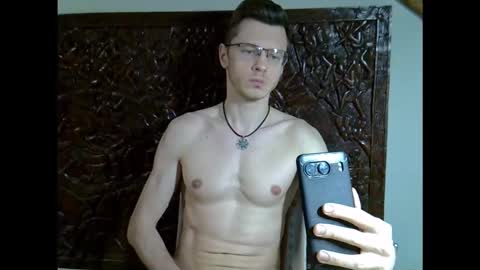 Snapshot of lumberjack__666 chatting on 02/16/26, 09:44 Andrew independent model 2000-0000 CET daily online show from 02/16/26, 09:44