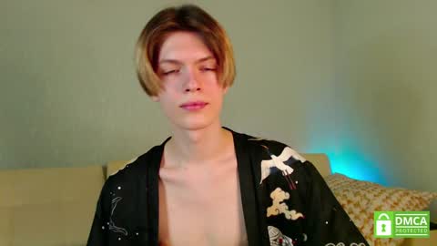 Snapshot of lumeris chatting on 02/01/25, 03:18 Felix online show from 02/01/25, 03:18