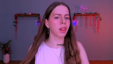 Sweet Lumi online show from 04/17/26, 07:44