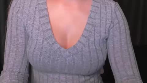 luna1vibe online show from 12/17/25, 04:18