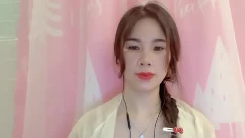 Luna online show from 04/09/26, 08:14